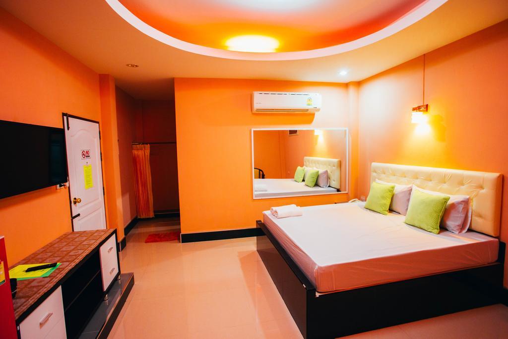 Windsor Resort Lop Buri Zewnętrze zdjęcie
