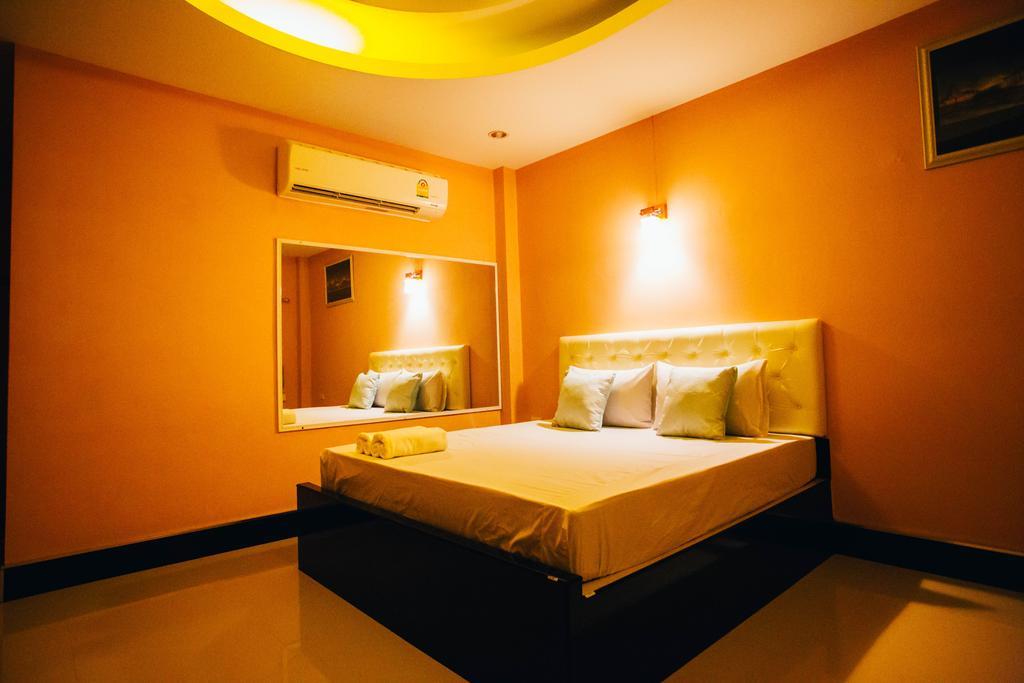 Windsor Resort Lop Buri Zewnętrze zdjęcie